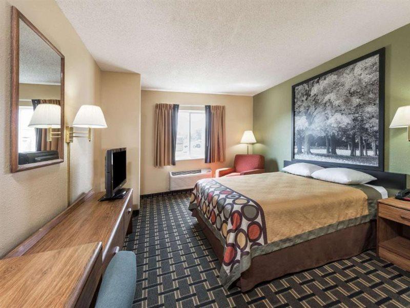 Super 8 By Wyndham Greenville Exteriér fotografie